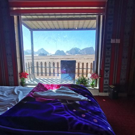 Rum Titanic Camp Wadi Rum Eksteriør bilde