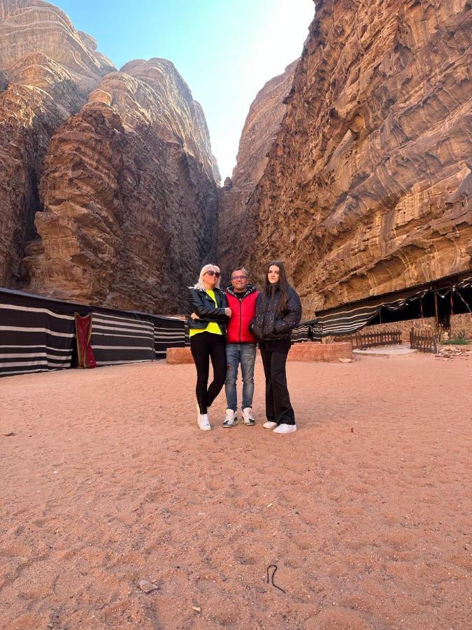 Rum Titanic Camp Wadi Rum Eksteriør bilde
