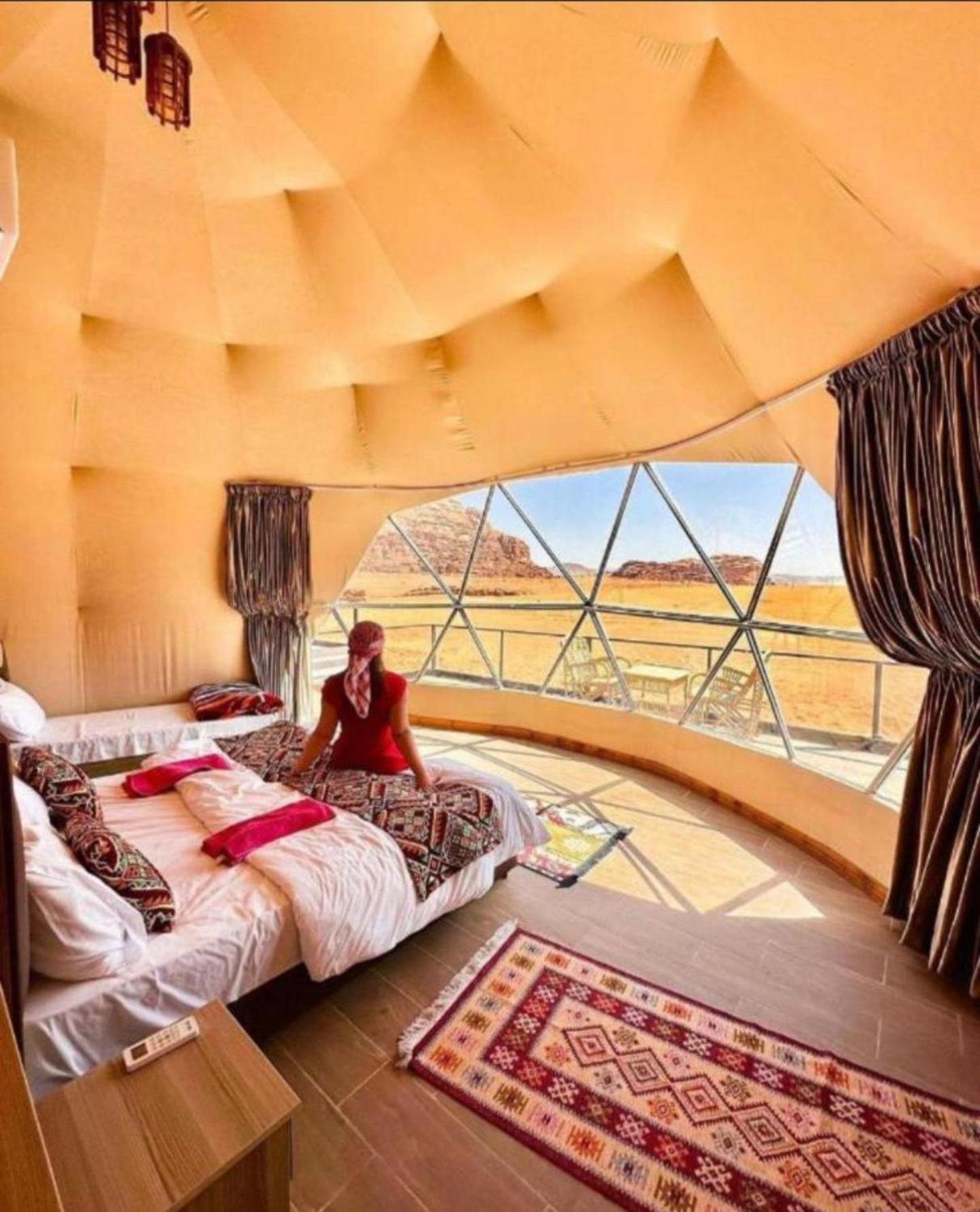 Rum Titanic Camp Wadi Rum Eksteriør bilde